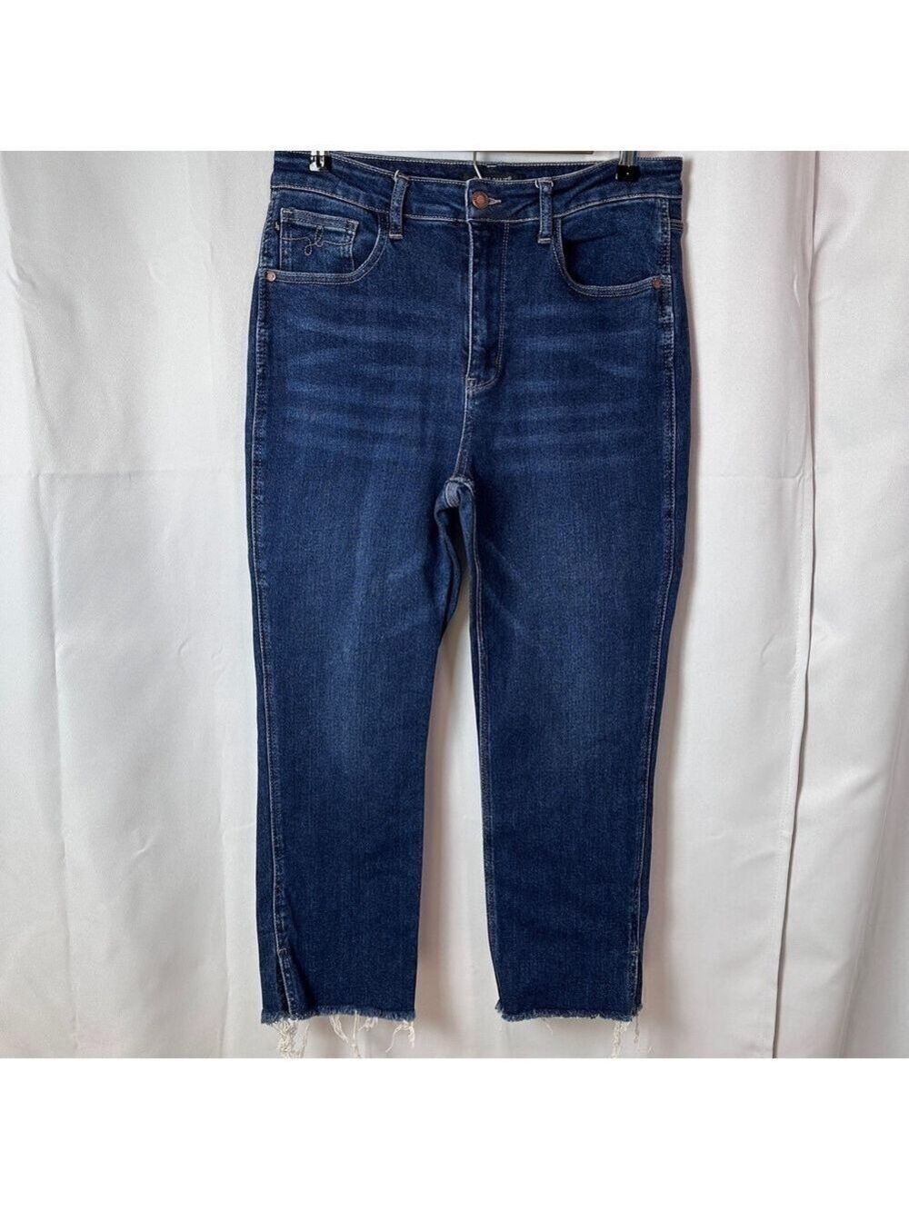 Judy Blue Women’s High Rise Cropped Straight Jeans - Size 11/30